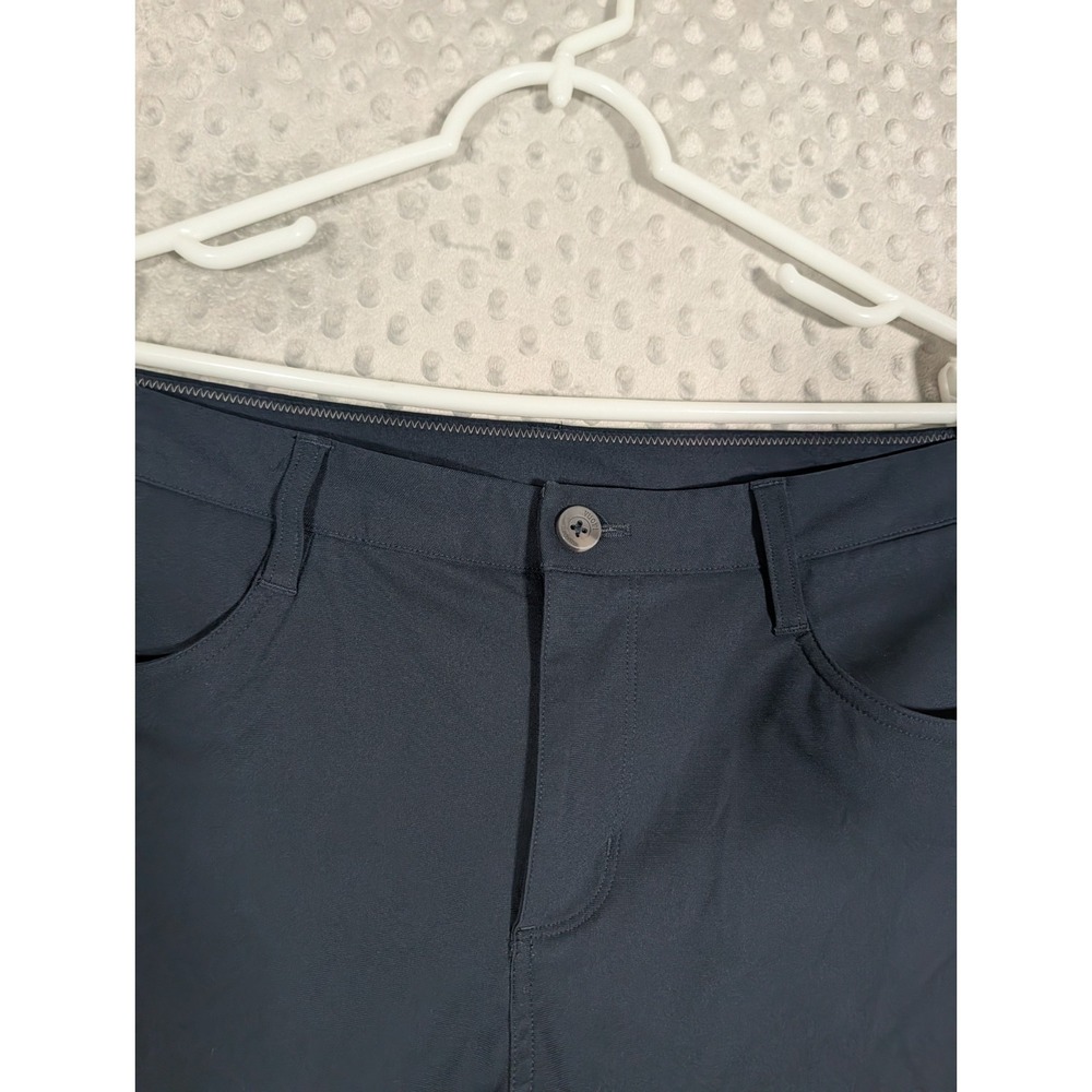 Vuori Meta Pants Men's 32x29 Navy Blue Performance Stretch V430-S (Short) Chino - Picture 4 of 13